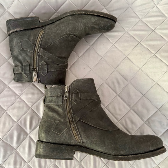 Frye Pixie Distressed Black Ankle Boots - Picture 4 of 8